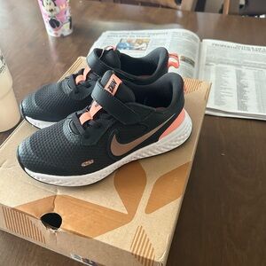 Little girls Nike